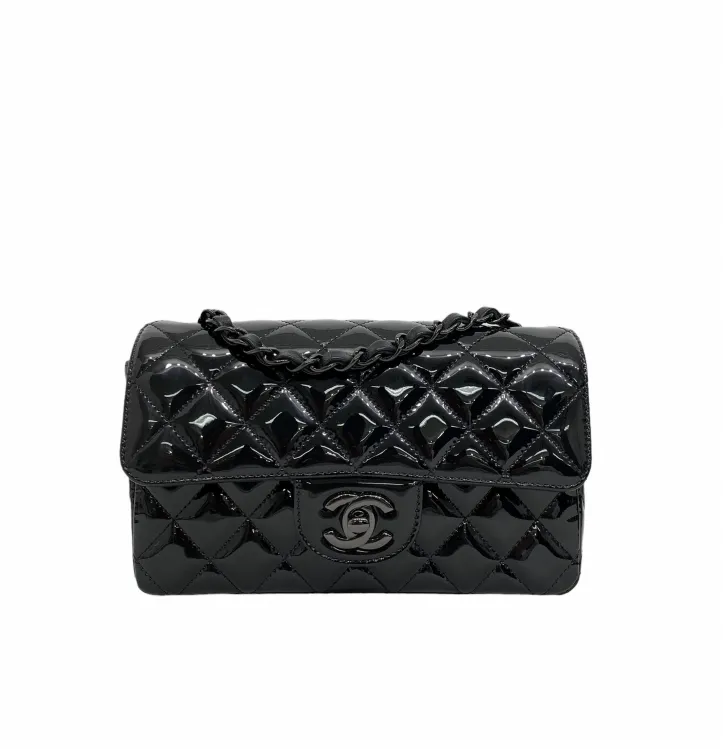 CHANEL シャネル ミニマトラッセチェーン ショルダーバッグ エナメル オール ブラック