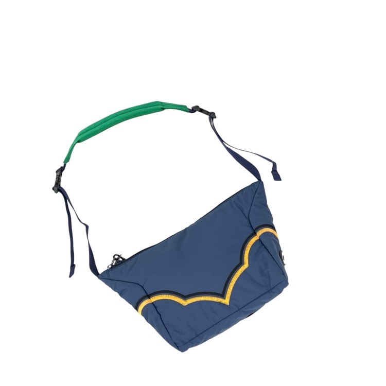 TOGA ARCHIVES トーガ×OUTDOOR ショルダーバッグ ブルー TP92-AG505