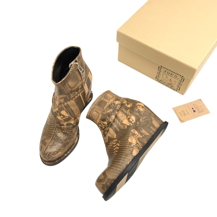 JUCO ジュコ モノクロガラクタ宝箱ブーツ 復刻 プリント ブーティ ベージュ L/24cm 6-42