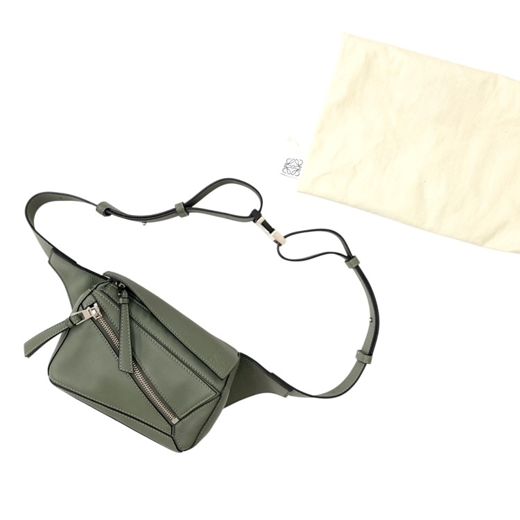 LOEWE ロエベ パズル バム バッグ ミニ カーキ B510U89X02