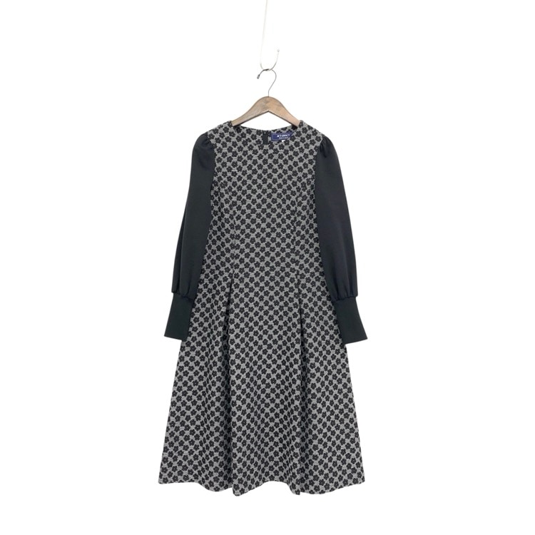 M'S GRACY エムズグレイシー ふくれ小花 袖ニットワンピース ブラック 36 411706