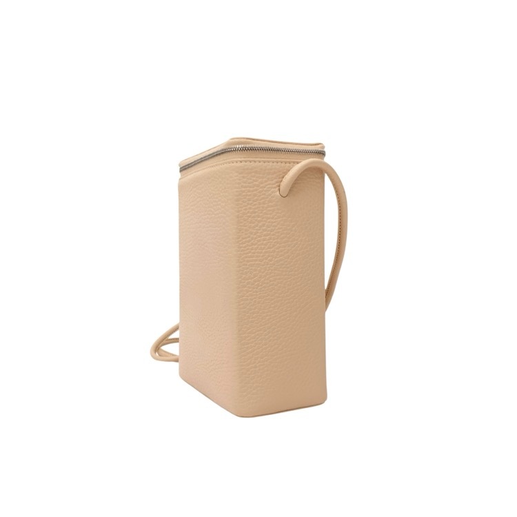 未使用品 Aeta アエタ BOX SHOULDER S カウレザー ボックスショルダー バッグ ヌード PG24