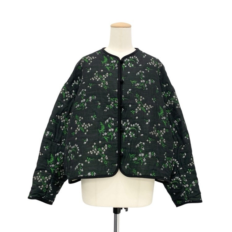Mame Kurogouchi マメクロゴウチ Floral Jacquard Jacket 伊勢丹別注 小花柄ジャガードキルティングジャケット ブラック 1 MM20FW-JK504