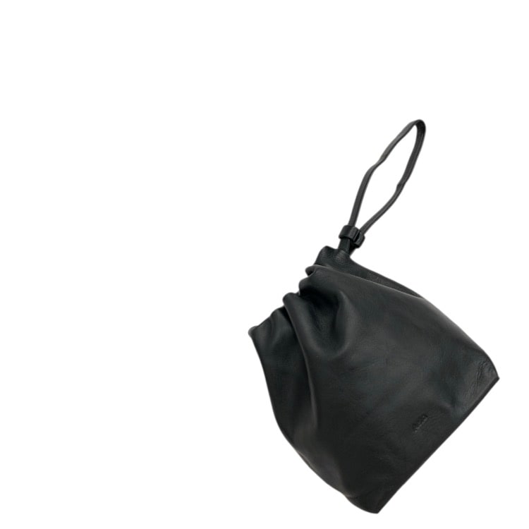 Aeta アエタ COW KIP LEATHER POUCH S キップポーチS 巾着 バッグ ブラック LE34