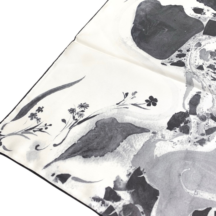 未使用品 2025AW Mame Kurogouchi マメクロゴウチ Hand Printed Silk Scarf 墨流し柄 ハンドプリントシルクスカーフ グレー F MM25FW-AC320