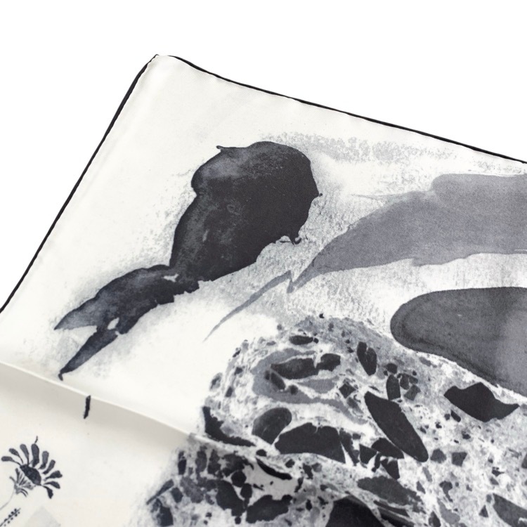未使用品 2025AW Mame Kurogouchi マメクロゴウチ Hand Printed Silk Scarf 墨流し柄 ハンドプリントシルクスカーフ グレー F MM25FW-AC320