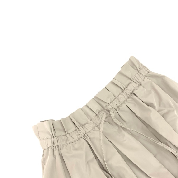 DEPAREILLE デパリエ タフタ タック スカート ベージュ 38 B1141AFS123A