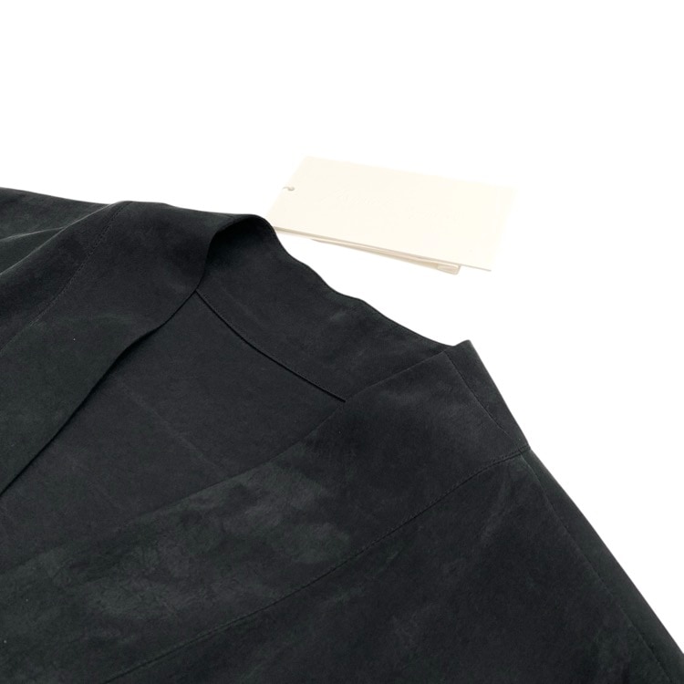 Mame Kurogouchi マメクロゴウチ Fibrillated V-Neck Shirt ヴィンテージ調Vネックシャツブラウス ブラック 2 MM24FW-SH063