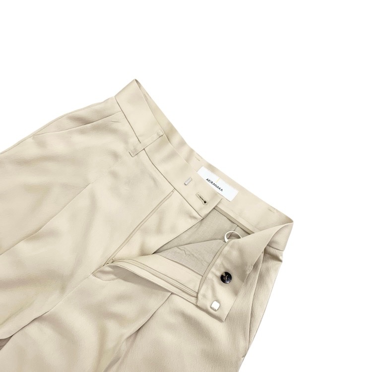 AKIRANAKA アキラナカ サテンワイド パンツ アイボリー 2 AW2412