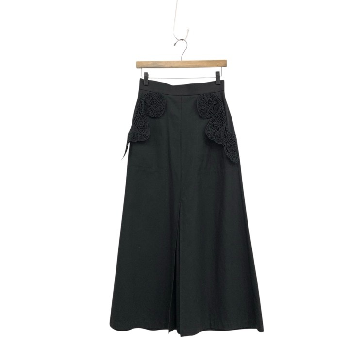 Mame Kurogouchi マメクロゴウチ Cording Embroidery Detail Cotton Skirt コード刺繍スカート ブラック 2 MM24SS-SK067