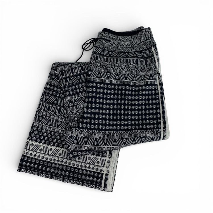 Mame Kurogouchi マメクロゴウチ Mishima Karatsu Small Floral Pattern Knitted Trousers 三島唐津ニットパンツ ネイビー 2 MM24FW-KN109