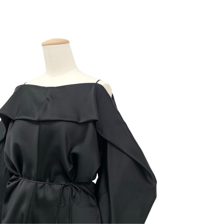 Mame Kurogouchi マメクロゴウチ Embossed Leather Motif Triacetate Top オフショルダー ブラウス ブラック 2 MM25FW-SH055