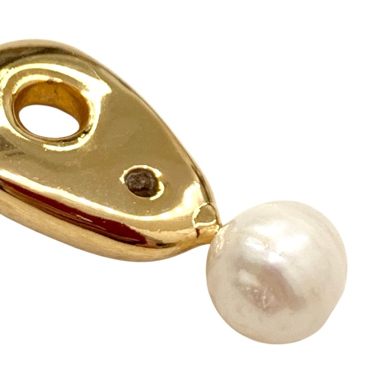 Mame Kurogouchi マメクロゴウチ Freshwater Pearl Earrings 淡水パールアシンメトリーピアス ゴールド F MM25AW-AC308