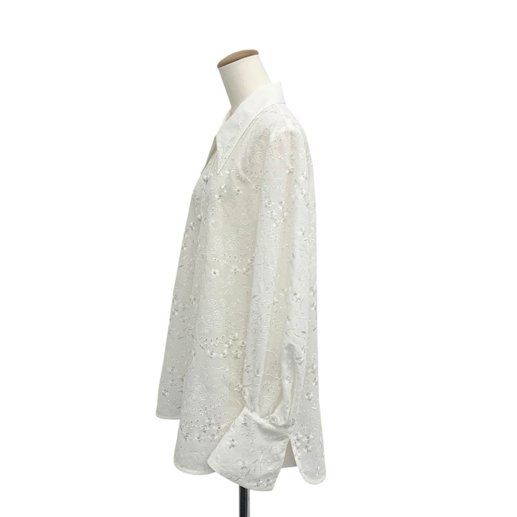 2025AW 未使用品 Mame Kurogouchi マメクロゴウチ Triacetate Georgette Floral Embroidery Top 花柄刺繍シフォンブラウス ホワイト 2 MM25FW-SH106