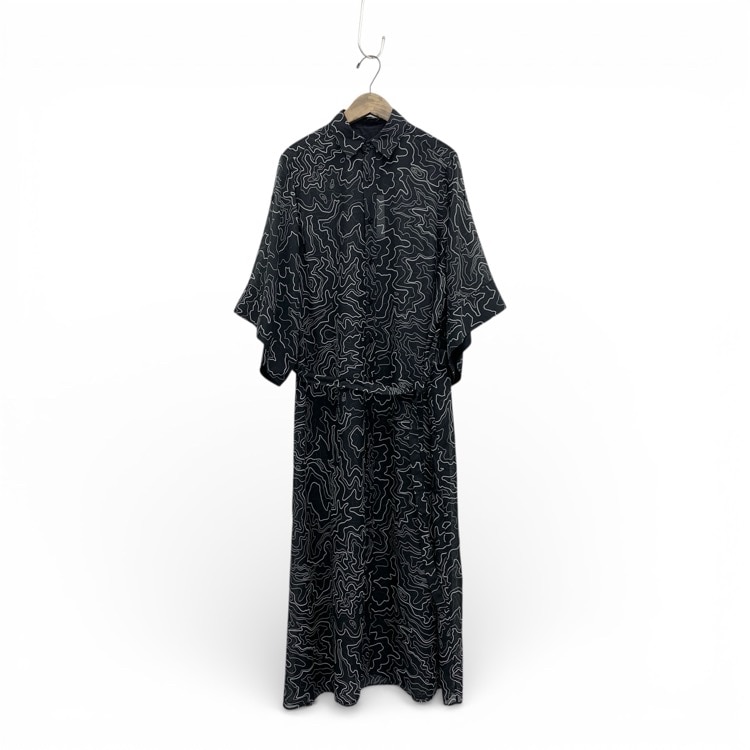 HYKE ハイク CONTOUR LINE BELL-SLEEVE DRESS 総柄ベルスリーブシアーワンピース ブラック 01 16212