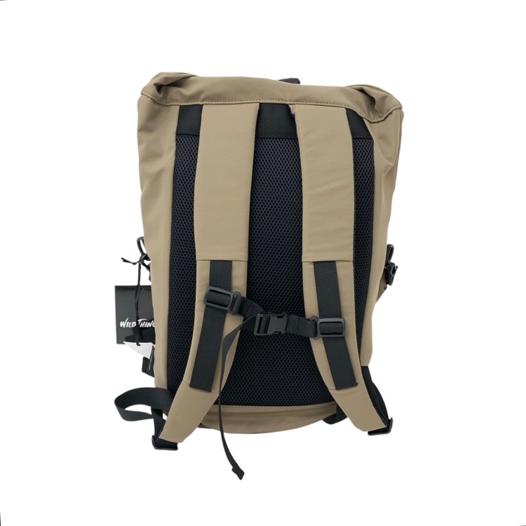 未使用品 JUN MIKAMI×WILD THINGS ジュンミカミ 3LAYER BACKPACK ワイルドシングコラボ バックパック カーキ×ブラック 16