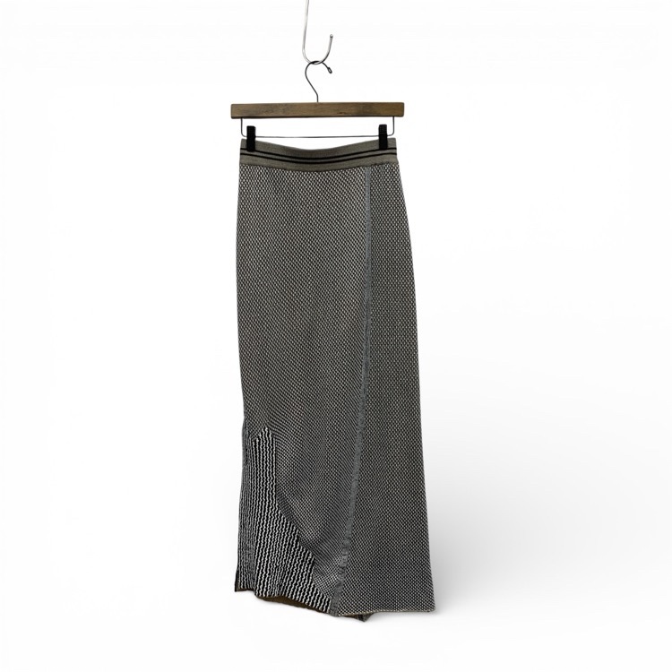 Mame Kurogouchi マメクロゴウチ Spots Pattern Knitted Skirt 豆絞りニットスカート ブラック 2 MM24SS-KN059