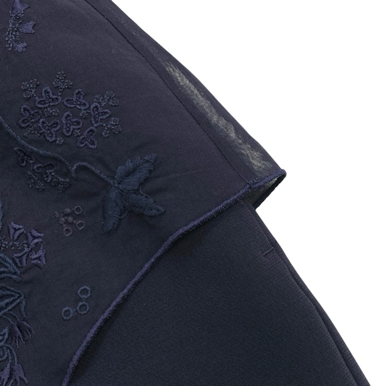 2025AW Mame Kurogouchi マメクロゴウチ Triacetate Georgette Embroidery Peplum Skirt 刺繍ペプラムスカート ネイビー 2 MM25FW-SK104