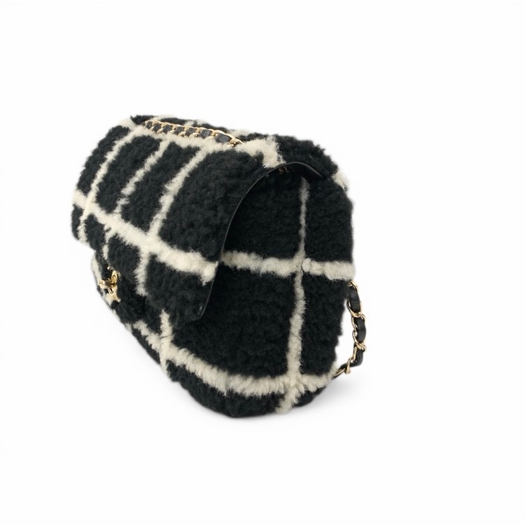CHANEL シャネル シアリング チェーンショルダーバッグ