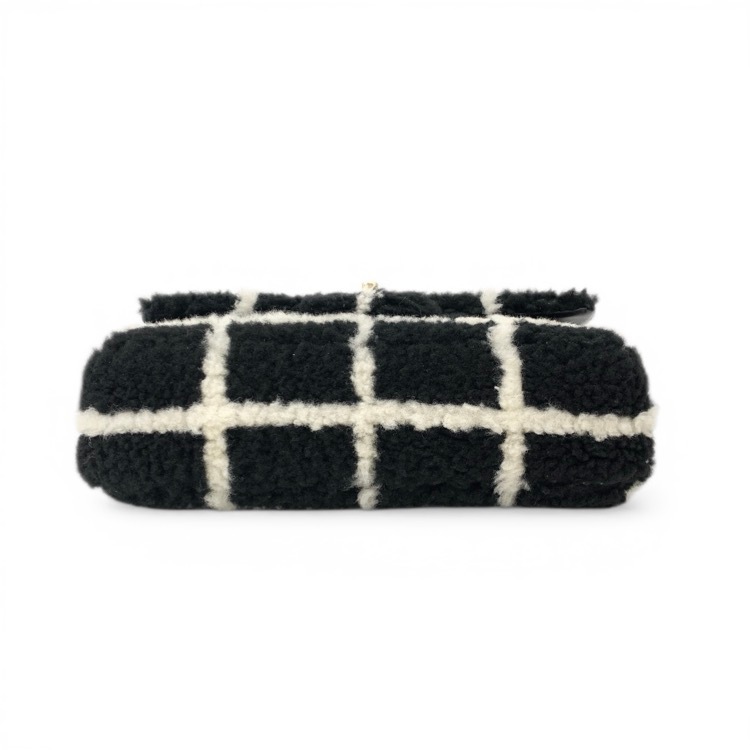 CHANEL シャネル シアリング チェーンショルダーバッグ