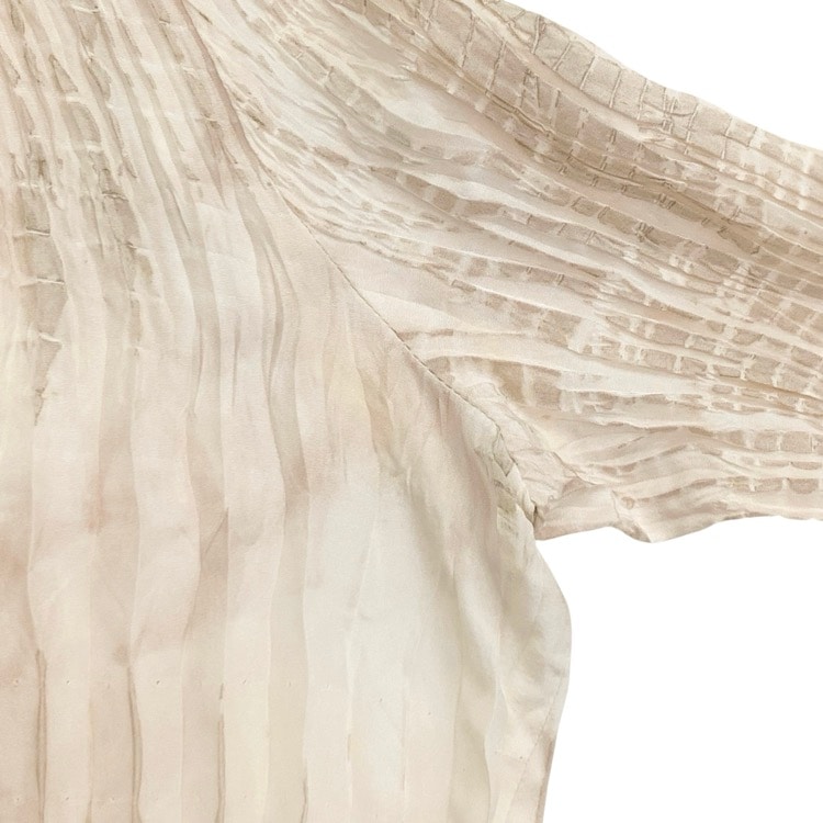 Mame Kurogouchi マメクロゴウチ "Arimatsu Shibori" Ombre Dyed Silk Shirt 有松の絞り染めシルクシャツ ホワイト 2 MM23SS-SH040