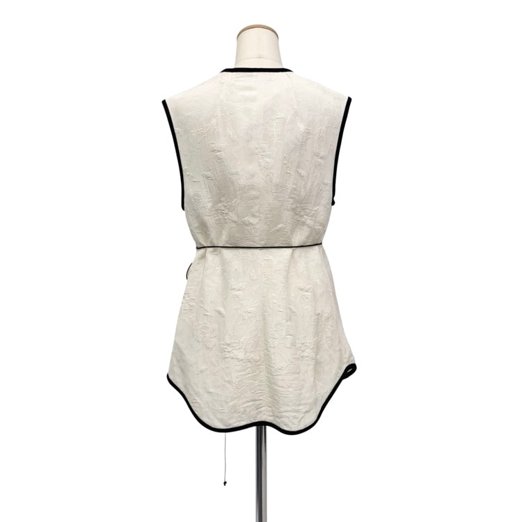 Mamekurogouchi マメクロゴウチ Raised Jacquard Frog Button Vest - ecru ベスト ジャガード織 エクリュ 1 MM26SS-SH042