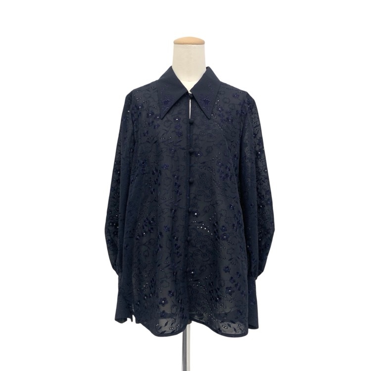 未使用品 2025AW Mame Kurogouchi マメクロゴウチ Triacetate Georgette Floral Embroidery Top 花柄刺繍シフォンブラウス ネイビー 2 MM25FW-SH106