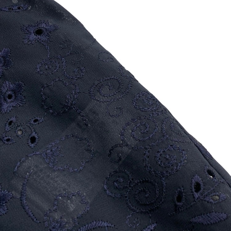 未使用品 2025AW Mame Kurogouchi マメクロゴウチ Triacetate Georgette Floral Embroidery Top 花柄刺繍シフォンブラウス ネイビー 2 MM25FW-SH106