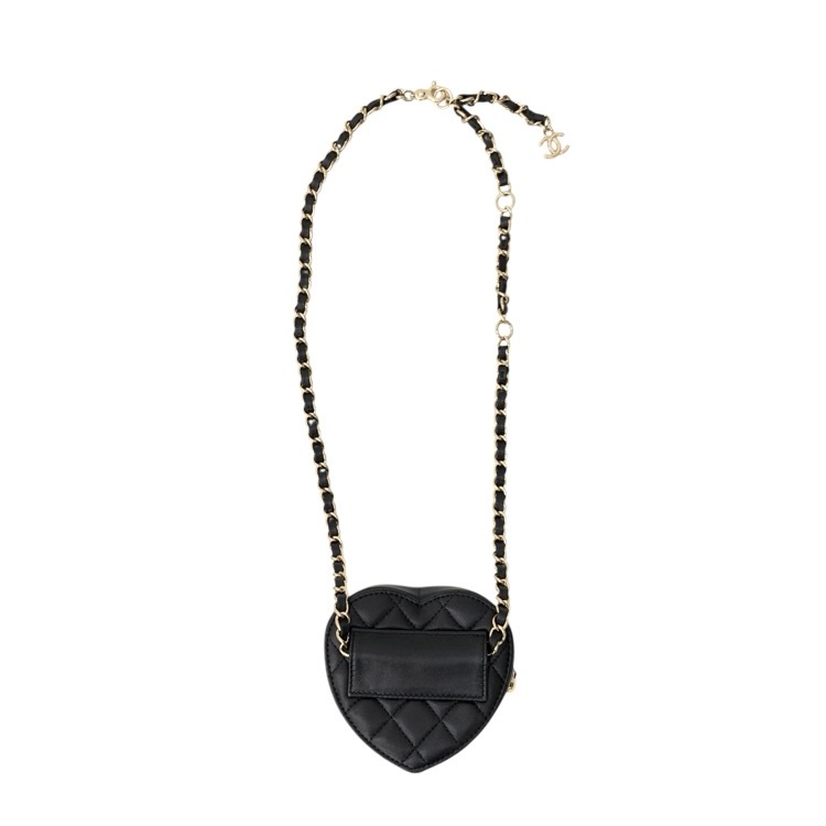 CHANEL シャネル ハートウエストバッグ キルティング ブラック ミニ AP2787