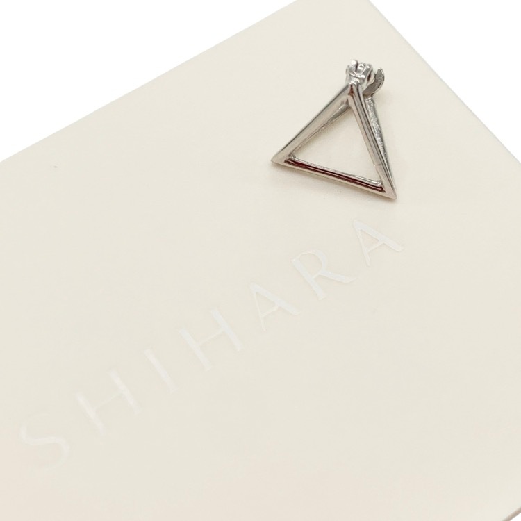 SHIHARA シハラ トライアングルピアス 10 K18WG シルバー