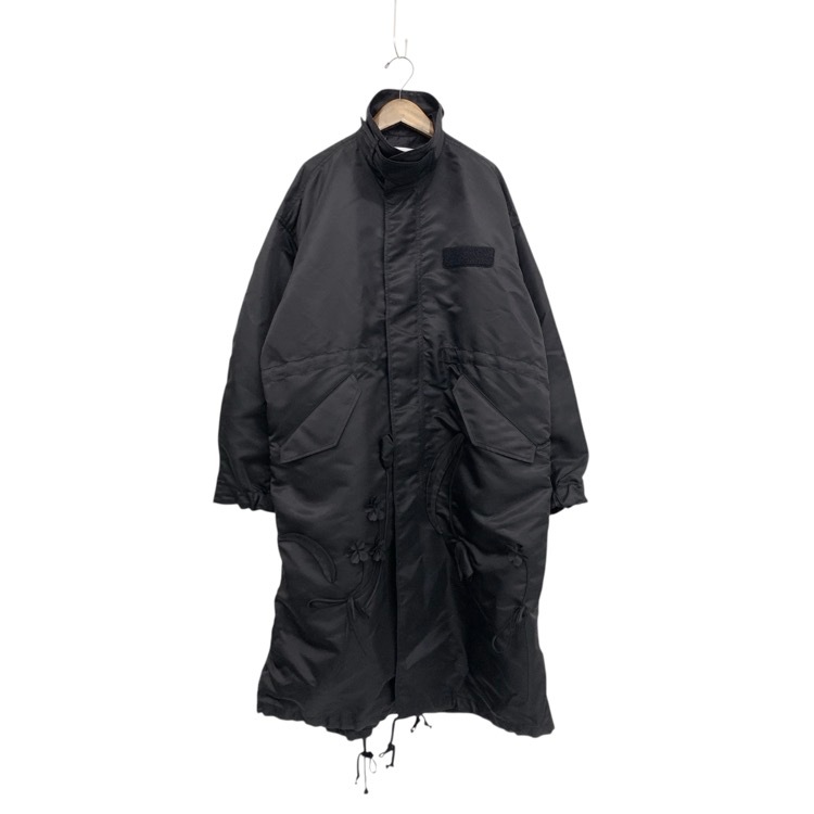 2026SS Mame Kurogouchi マメクロゴウチ Nylon Twill 3D Embroidery Mods Coat チューリップ刺繍ナイロンモッズコート ブラック 2 MM26SS-CO053