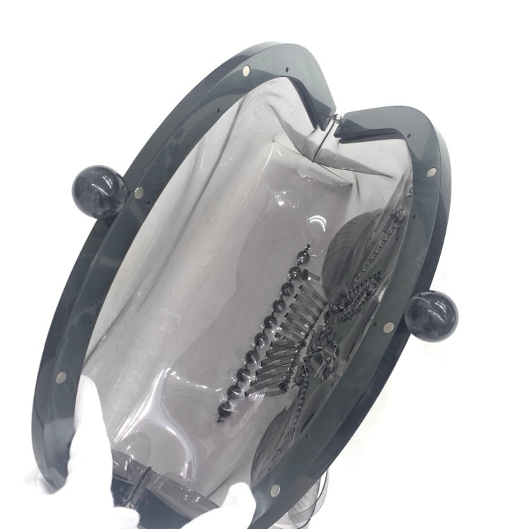 Mame Kurogouchi マメクロゴウチ Vinyl Chloride GAMAGUCHI Clutch Bag PVCがま口クラッチバッグ ブラック