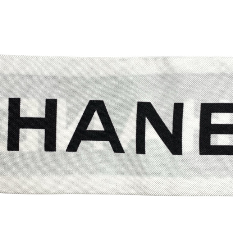 CHANEL シャネル シルクスカーフ　ロゴ　ヘアバンド リボン