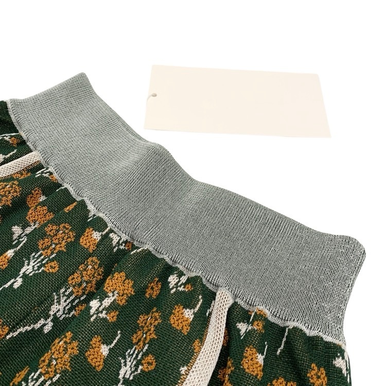 Mame Kurogouchi マメクロゴウチ Pedicel Knitted Pants 三越伊勢丹限定 小花柄ニットパンツ MM23SS-KN505