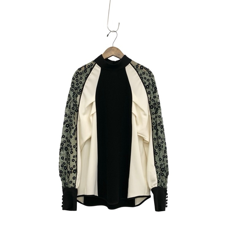 Mame Kurogouchi マメクロゴウチ Pedicel Lace Sleeves Tops 小花柄レーススリーブブラウス ブラック 3 MM18AW-SH001