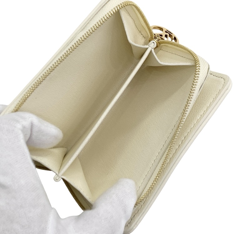 LOUIS VUITTON ルイ・ヴィトン ポルトフォイユ･ルー クッサン ラムレザー パッファー アイボリー系 M11909