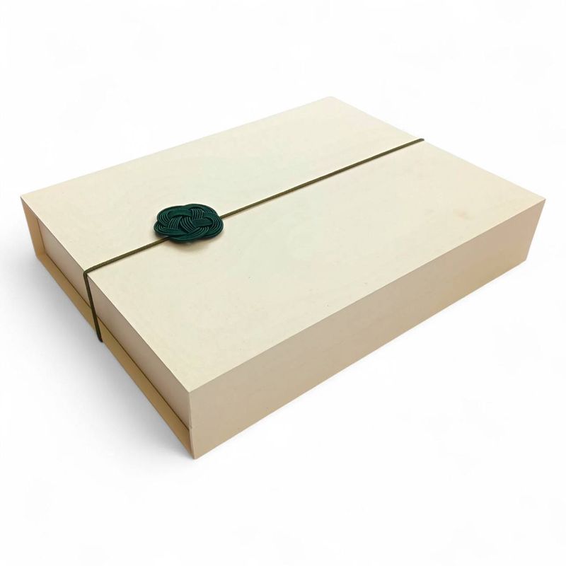 パックスアライブ ギフト箱　長方形 (大) アイボリー V013　20個/箱