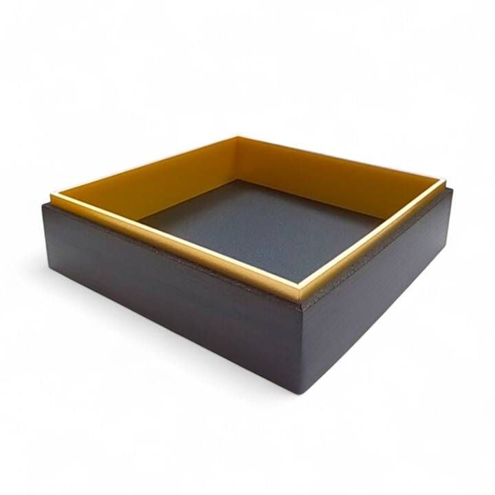 重箱 黒 赤 金色模様 十個入り