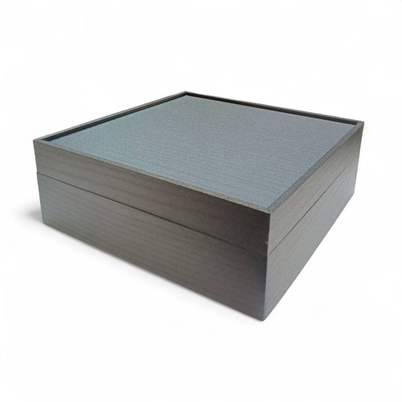 おせち重箱　7寸黒木目柄 正方形（金淵付）印籠かぶせ蓋付 一段　10個入