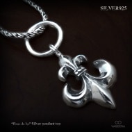  ORDER シルバー925 フルール・ペンダントトップ フルール・ド・リス(ユリの紋章) 4mm厚 シルバー ペンダント トップ