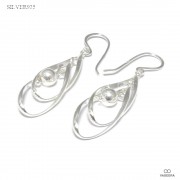 ダブルリーフ（葉）フレーム 5mmボールチャーム シルバー925 ジプシーピアス / フックピアス 【2個販売(両耳用)/ レディース / シルバーピアス】|シルバー925|ピアス