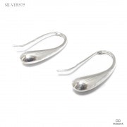 23mmティアドロップ（雫/涙）  シルバー925 ジプシーピアス / フックピアス 【2個販売(両耳用)/ レディース / シルバーピアス】|シルバー925|ピアス