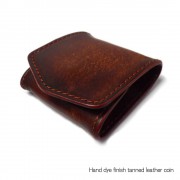 植物タンニン鞣し牛革(ヌメ革) 職人ぼかし手染め仕上げ ボックス型コインケース/ 小銭入れ/ハンドメイド