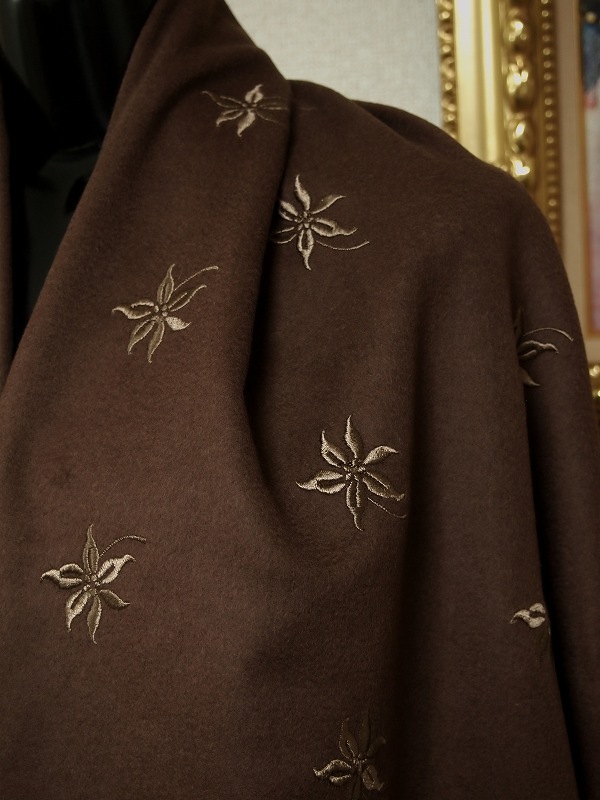 ��Ź��ʬ�祻���롡��������<strong>�ڥ����ߥ䥦����/�ե��ɽ���</strong><br> ����������<br>����<br>��140cm��2.5���ʥ����ġ����ԡ���ʬ��<br>��2181-315<br>���ڰ����߸ˤ��ꡡ����ʸ�Ϥ����ˡ�