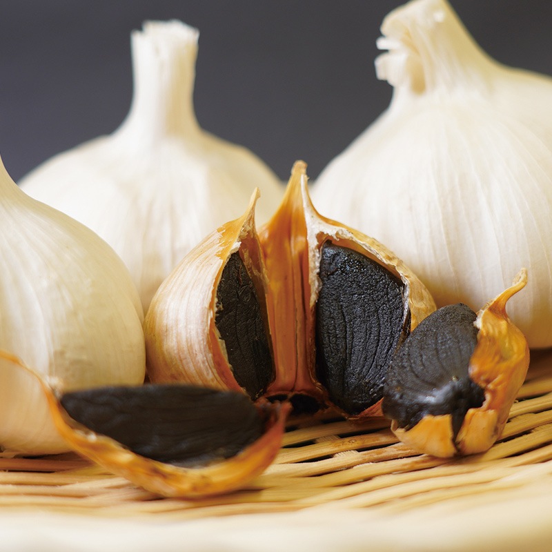 大黒様の健康まるごと黒にんにく　【定期】毎月400gコース（100g×4袋）計48粒程度