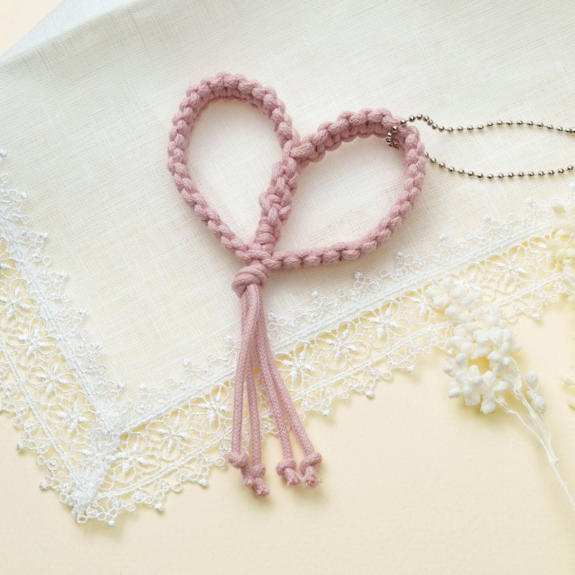 ハートのチャーム／ピンク