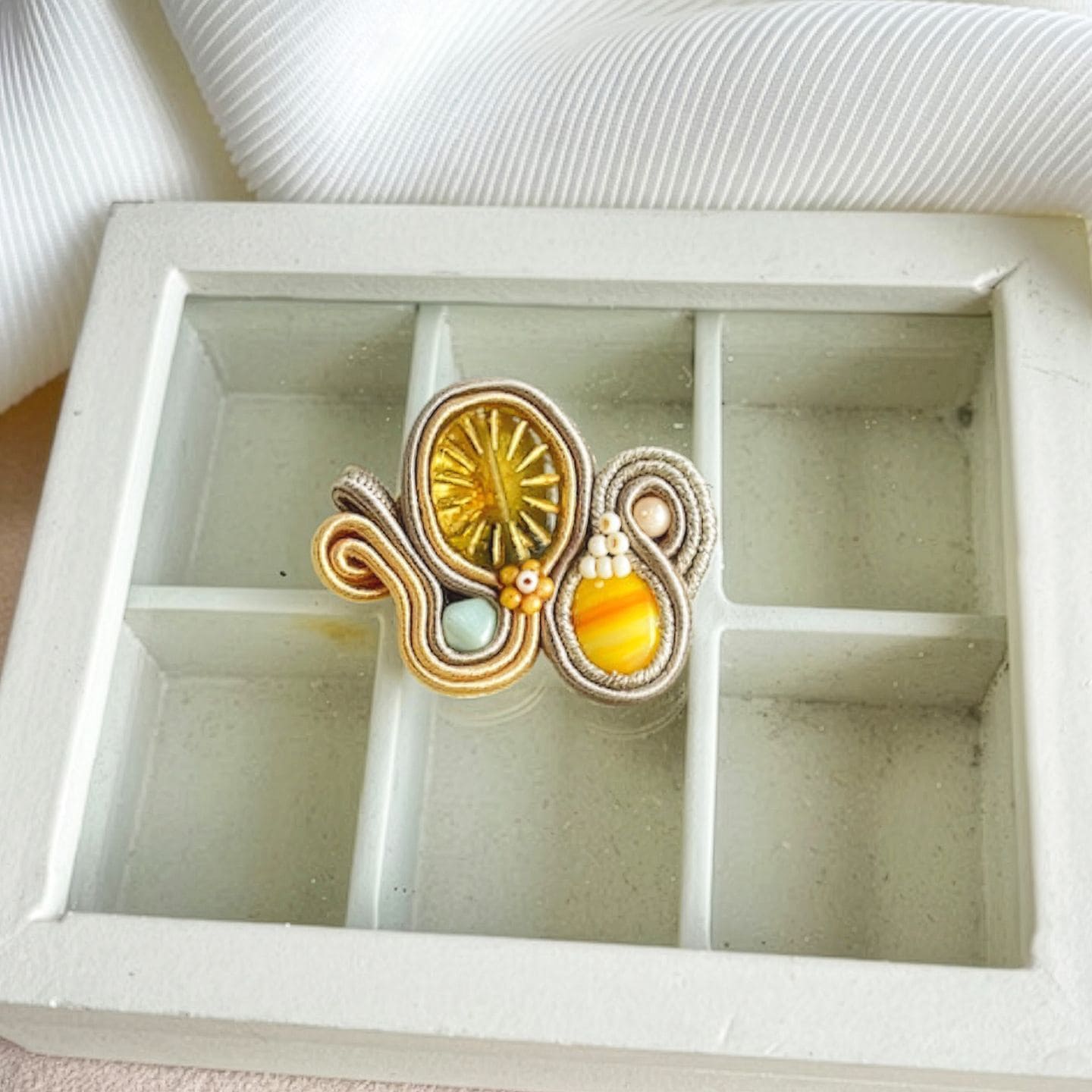 香（カモミール）／イエロー ※針糸付き　