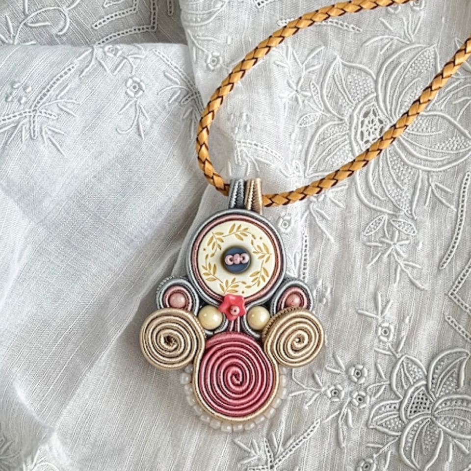 花凛（かりん）／桃