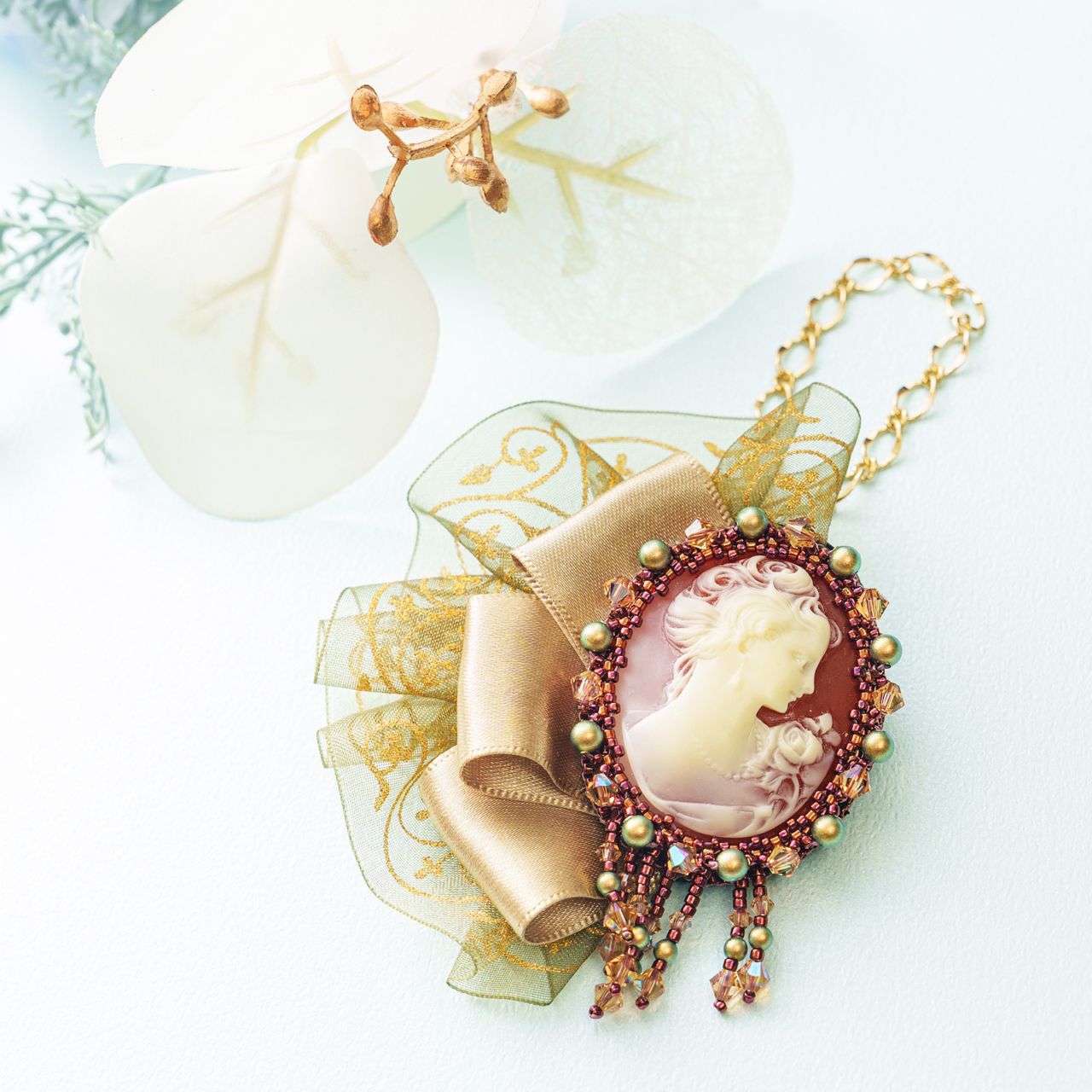 ロザリー／グリーン（ブローチ兼バッグチャーム）