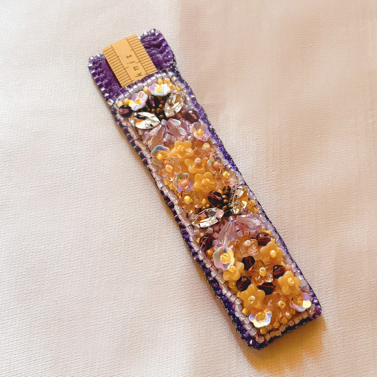 ビーズ刺繍で作るてふてふ＊竹尺ケース（浅紫）